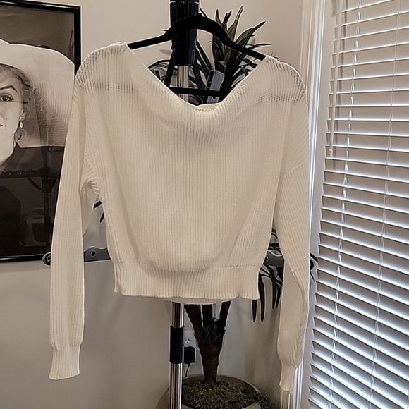 H&M Divided  White Ribbed Off the Shoulder Sweater  XS - Picture 1 of 4